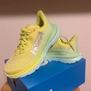 Hoka Mach 5 Women's Running Shoes- Unused